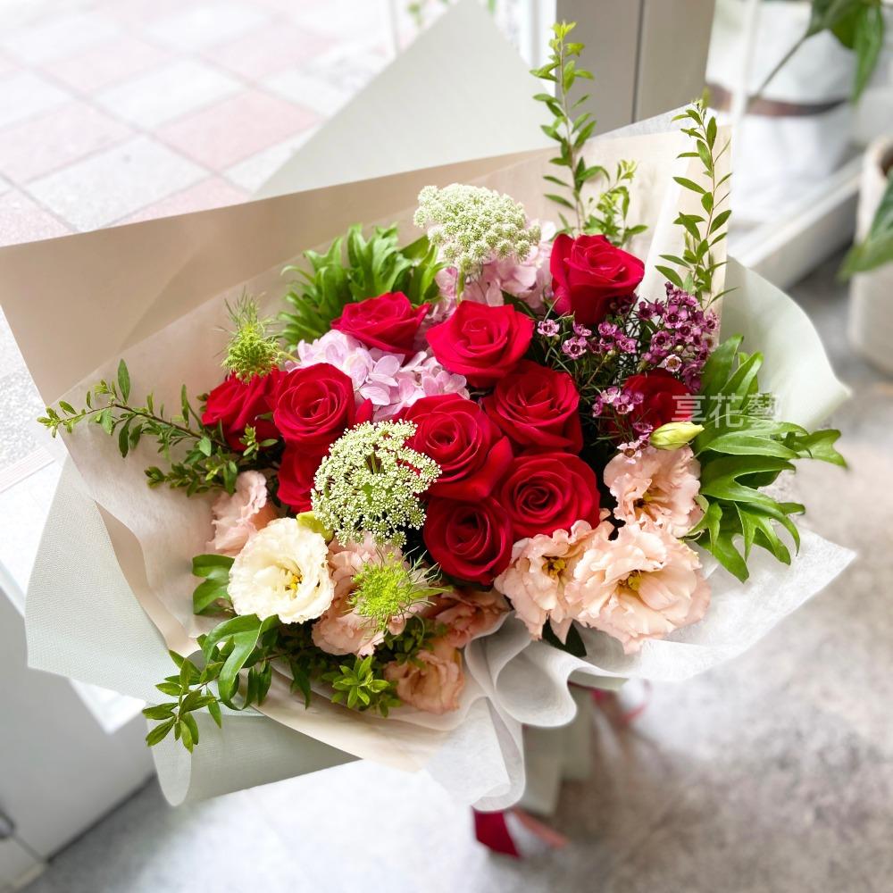 2/14 情人節花禮推薦｜浪漫花束與告白花藝設計｜享花藝花坊
